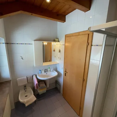 Feldererhof Postal / Burgstall